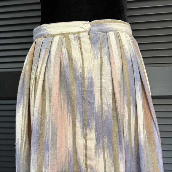 Vintage Ikat Midi Button Down Skirt, 100% Cotton, Textured, Pockets, Size Small - Picture 3 of 12